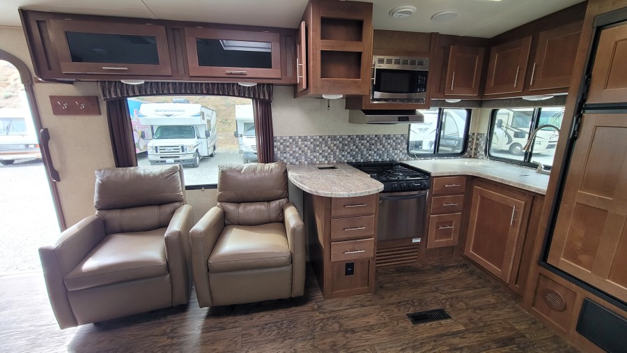 2016 Forest River RV Wildcat 28RKX 6