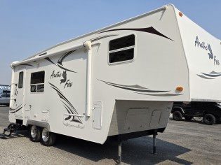 RVs-Arctic Fox-NORTHWOOD 245N