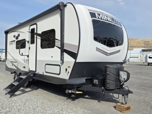 RVs-Rockwood Mini Lite-2204S
