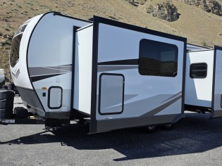 RVs-Rockwood Mini Lite-2516S