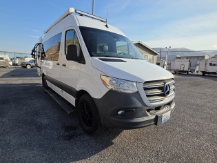 RVs-Thor Motor Coach-SANCTUARY 19P